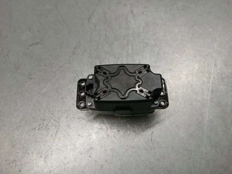 Comando / botão / interruptor multifunções MERCEDES-BENZ Classe A (W17