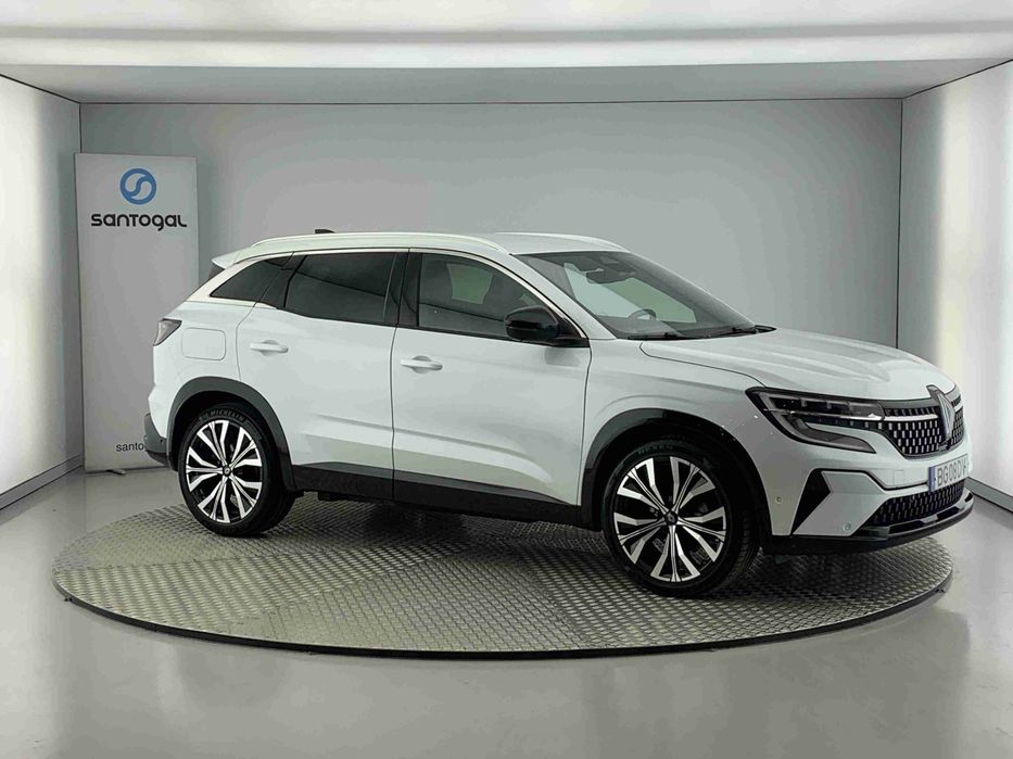 Renault Austral 1.3 Mild Hybrid Iconic Auto