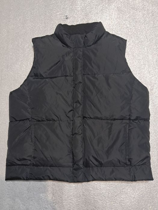 Жіноча пухова жилетка, безрукавка GAP
