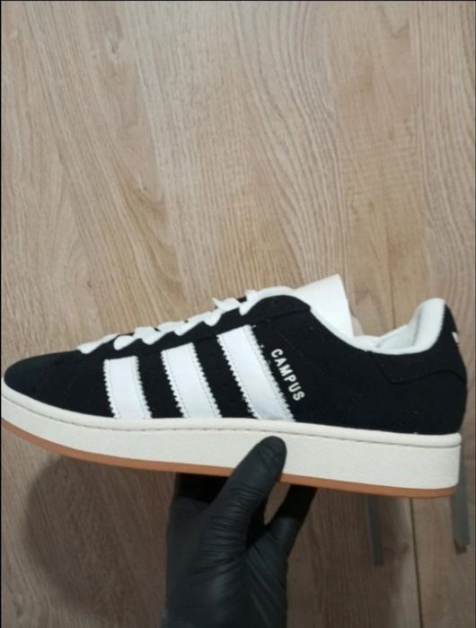 Sapatilhas adidas campus 00s