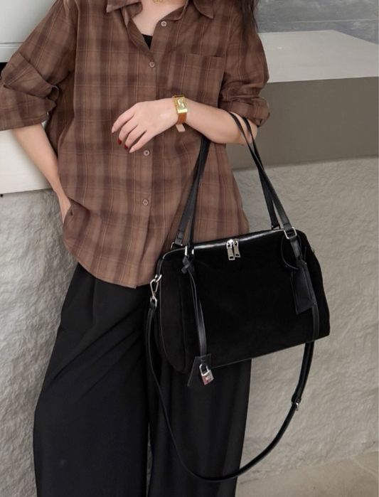 Жіноча сумка із натуральноі замші