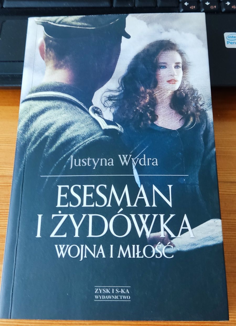 Esesman i Żydówka Justyna Wydra NOWA