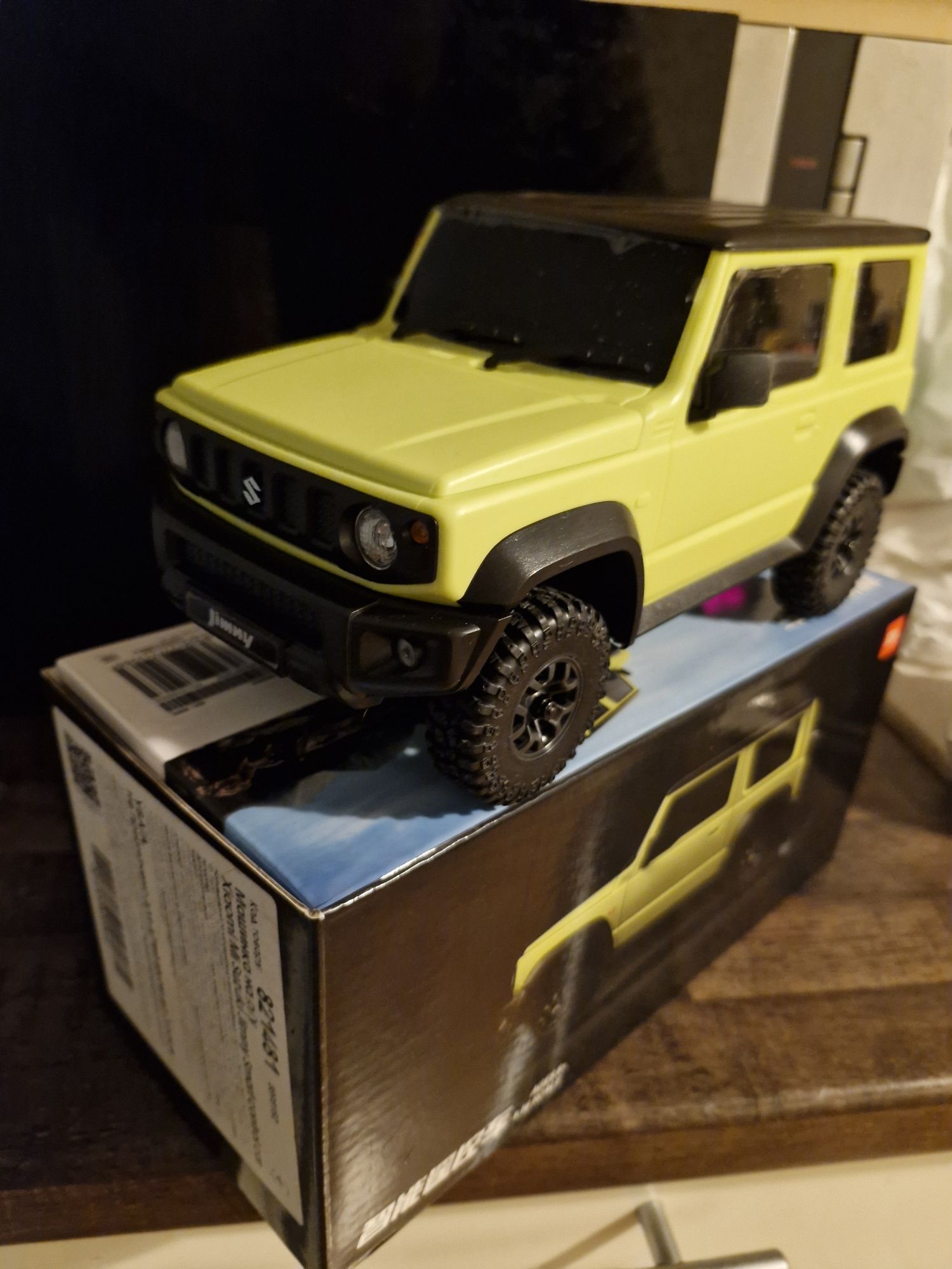 Радіокерована модель Xiaomi Suzuki Jimny Mi
