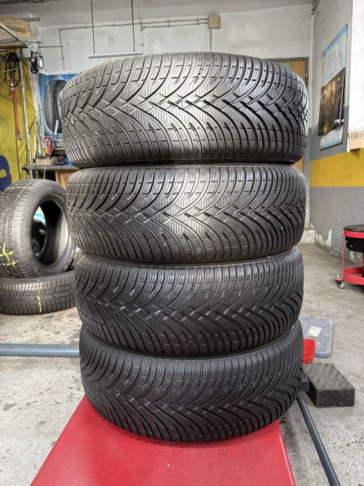 215/60R16 99H dot4618 KLEBER KrisalpHP3 opona ZIMOWA
