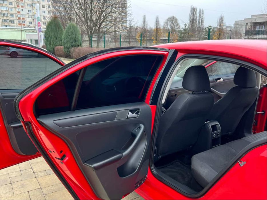 Volkswagen Jetta 2014