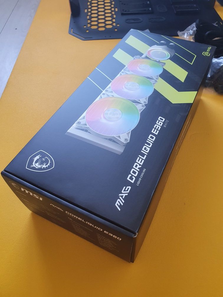 Водяне охолодження MSI MAG CoreLiquid E360 White. Нове, запаковане!
