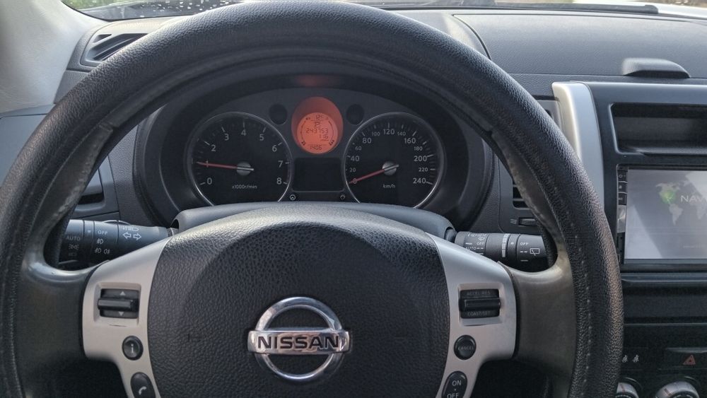 Ниссан Х-трейл т31