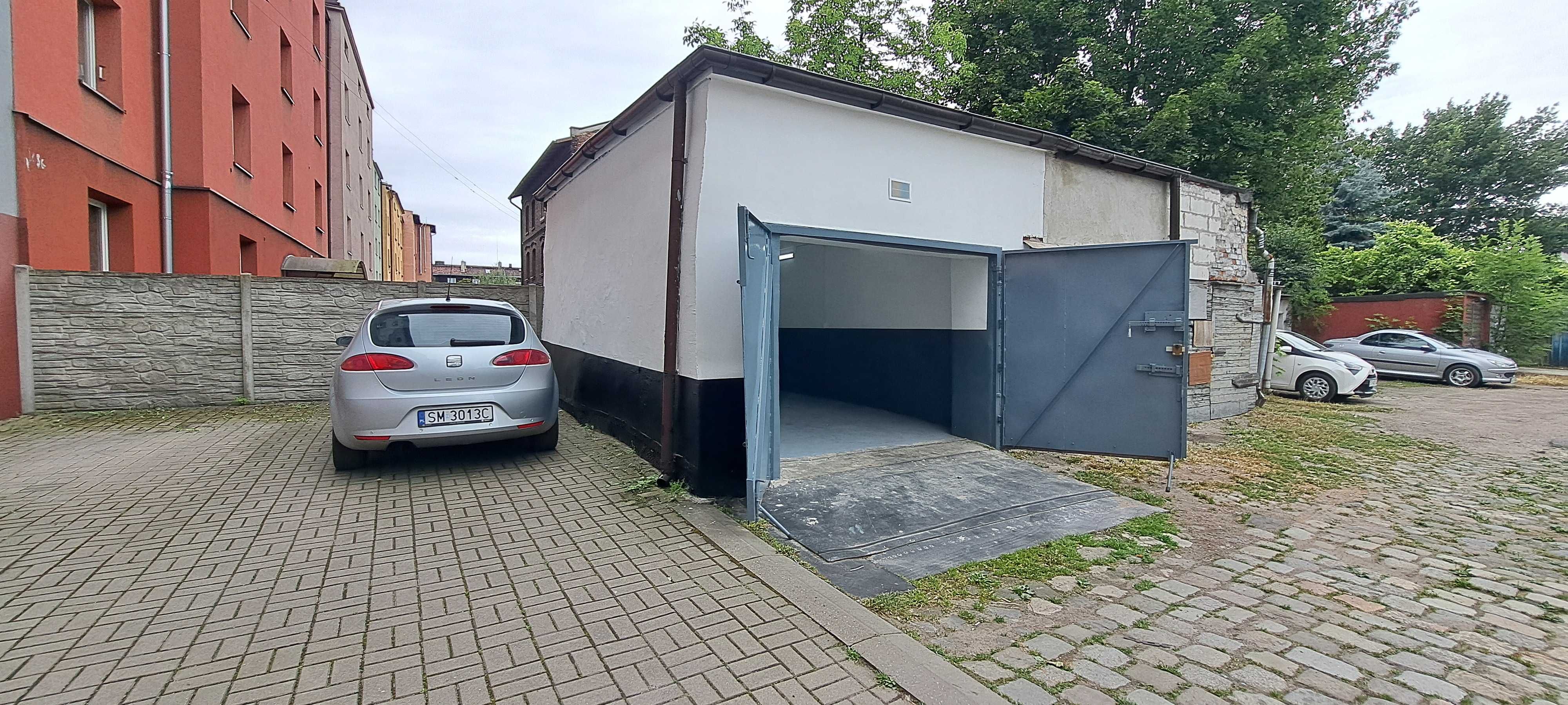 Garaż Krasińskiego 14 Po remoncie z Księgą Wieczystą i prądem.