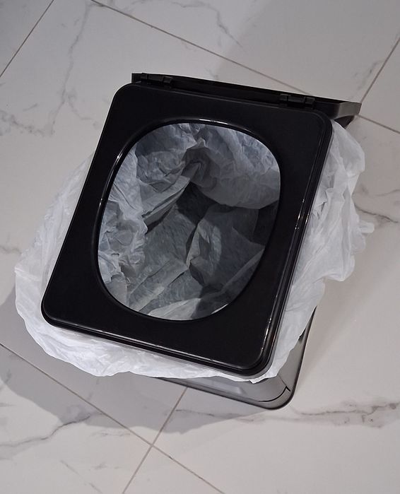 PRZENOŚNA toaleta turystyczna 2W1 wc WEDKARSKA skrzynka worki max 150k