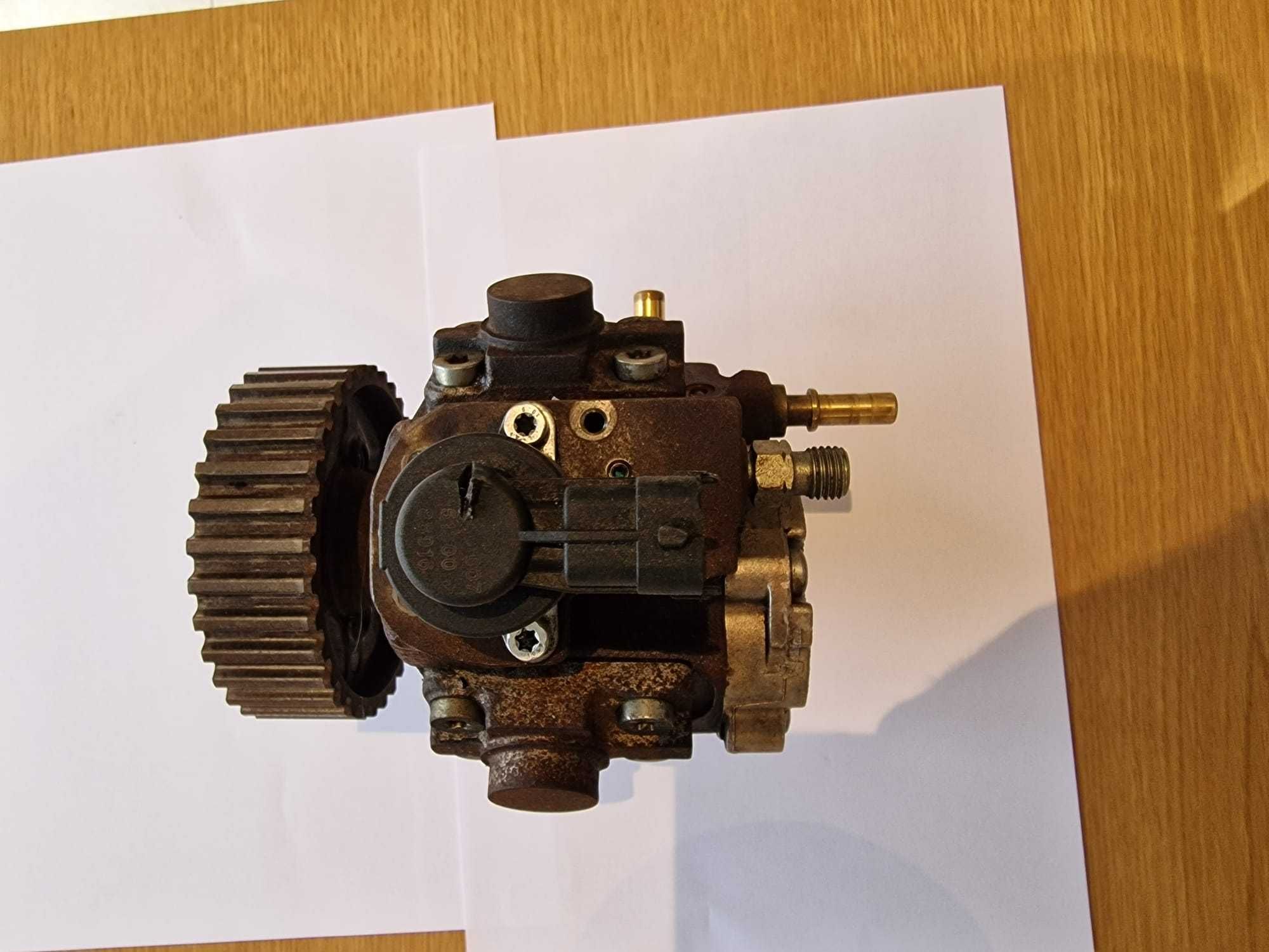 Bomba Injetora Bosch Ford Focus 1.6 TDCI 90 CV  ( Motor PSA