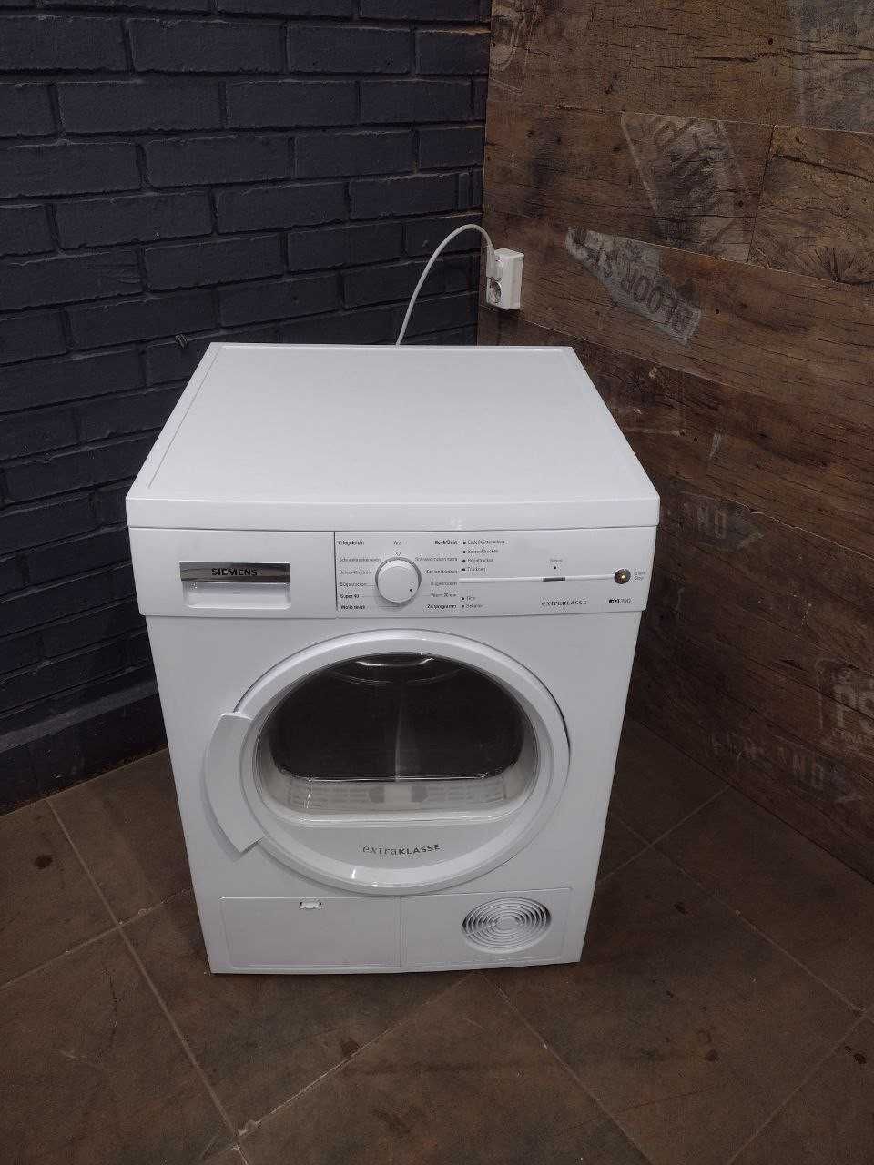 Продам сушильну машинку Whirlpool HSCX80426