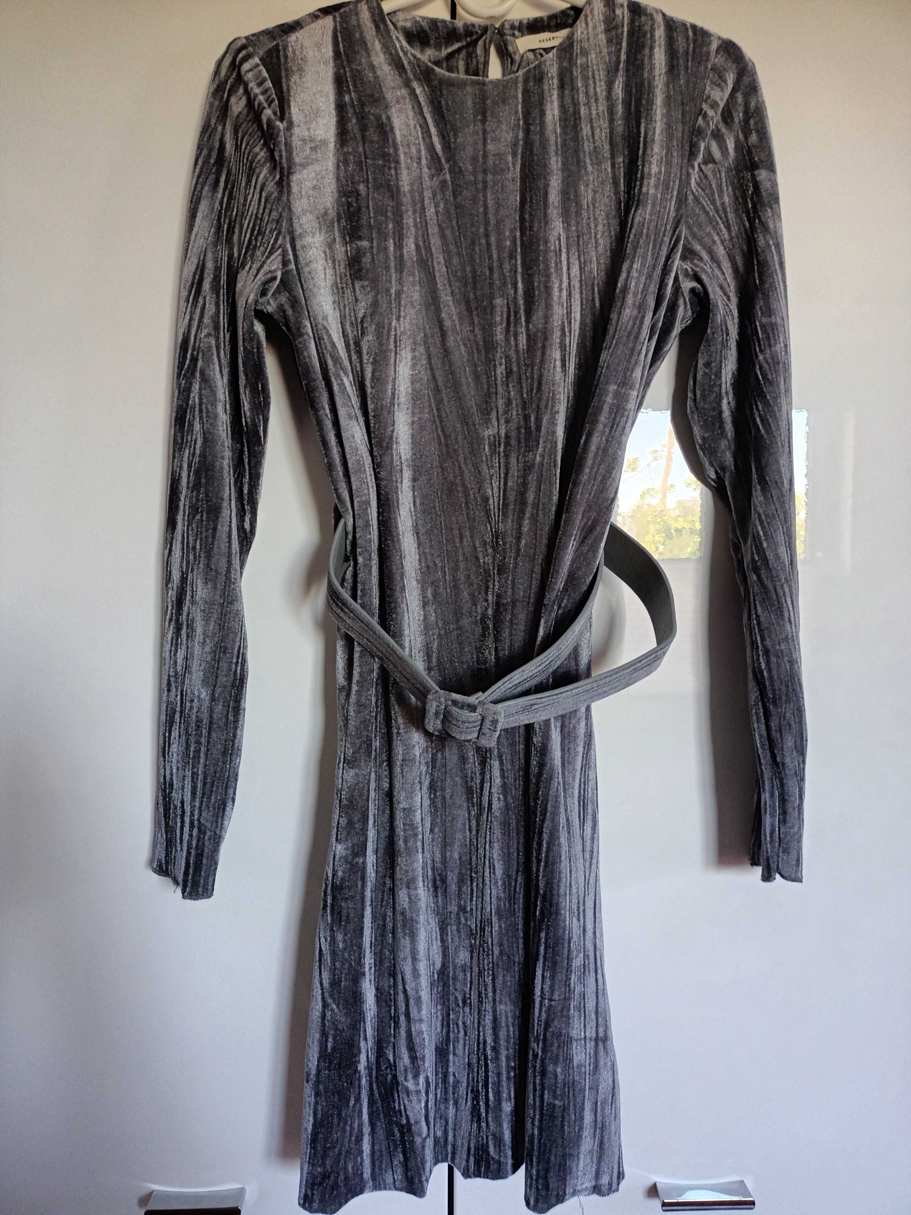 Sukienka Reserved srebrna XS