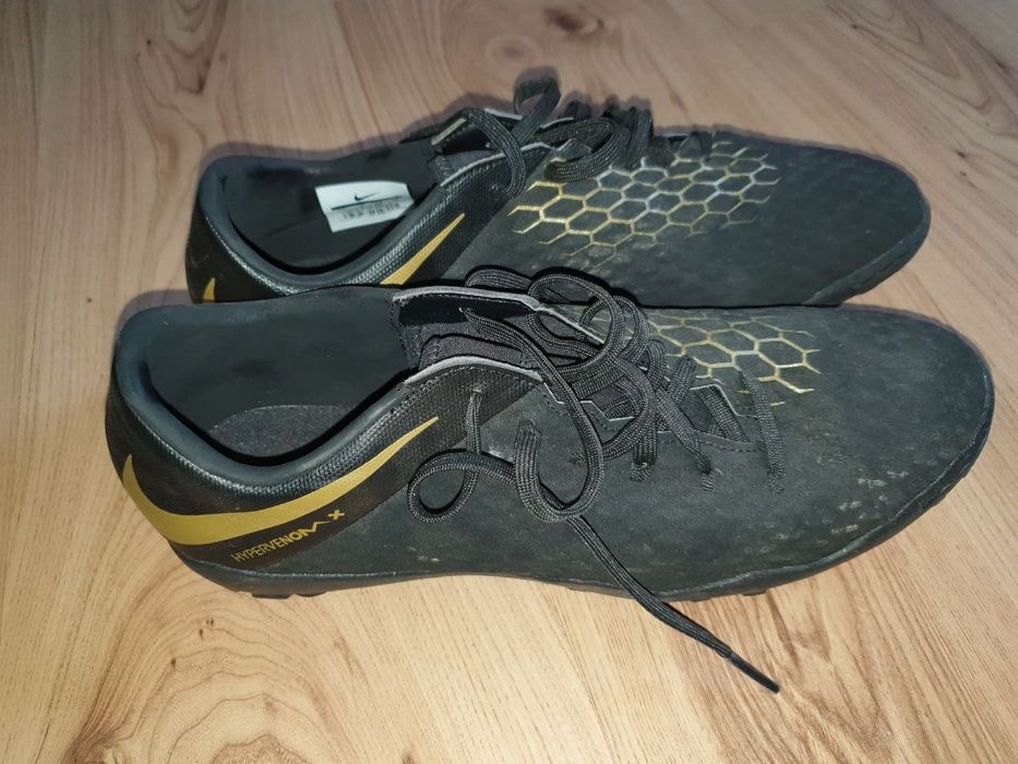 Buty Nike HYPERVENOM X roz.42-44 STAN IDEALNY!!!
