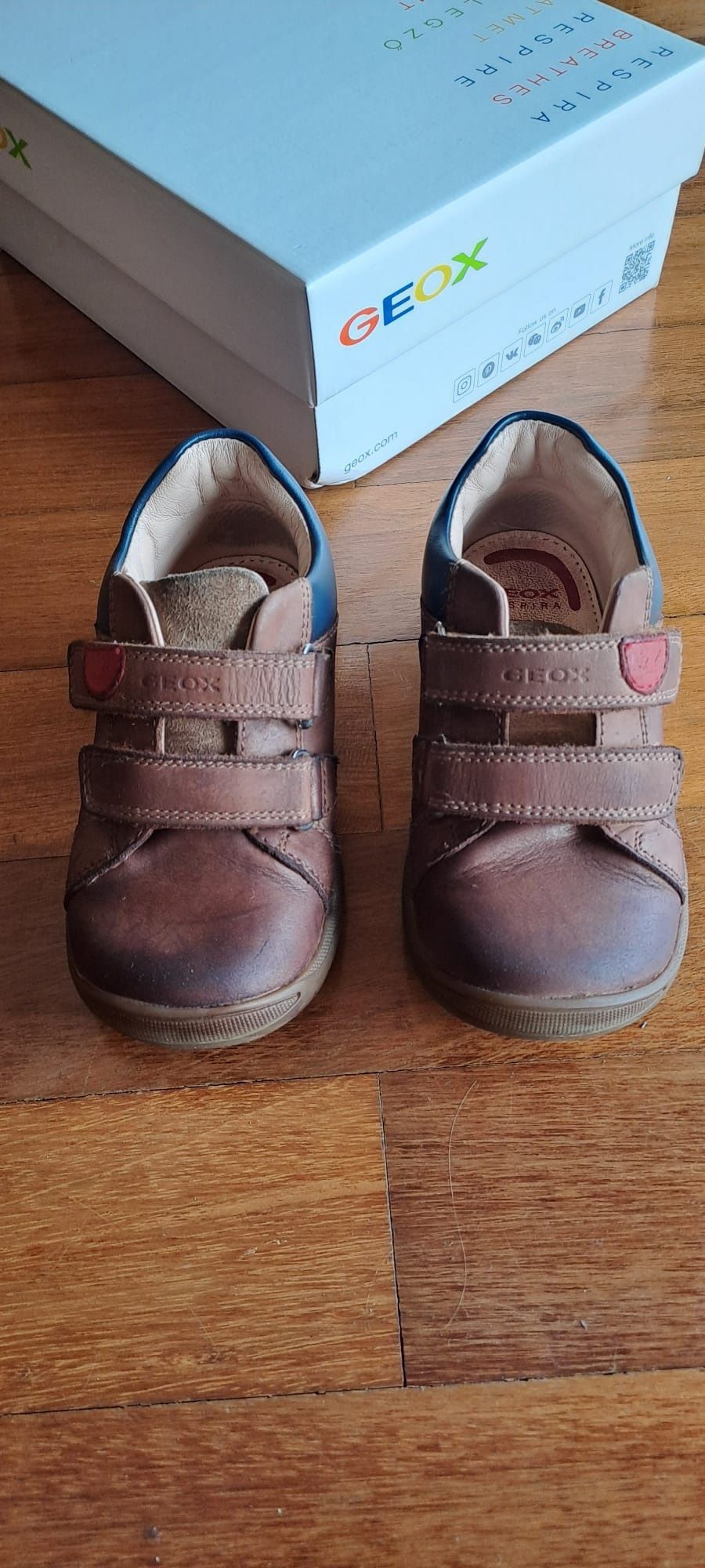 Botas castanhas Geox 24