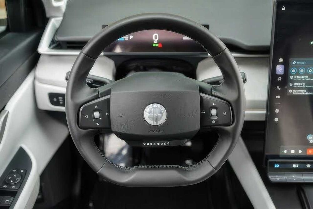 Fisker Ocean One      2023