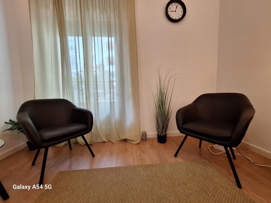 Partilha-se sala no Arreiro para terapia