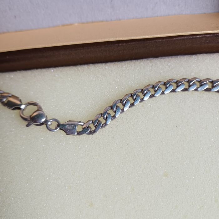 Srebrna bizuteria,lancuszek.