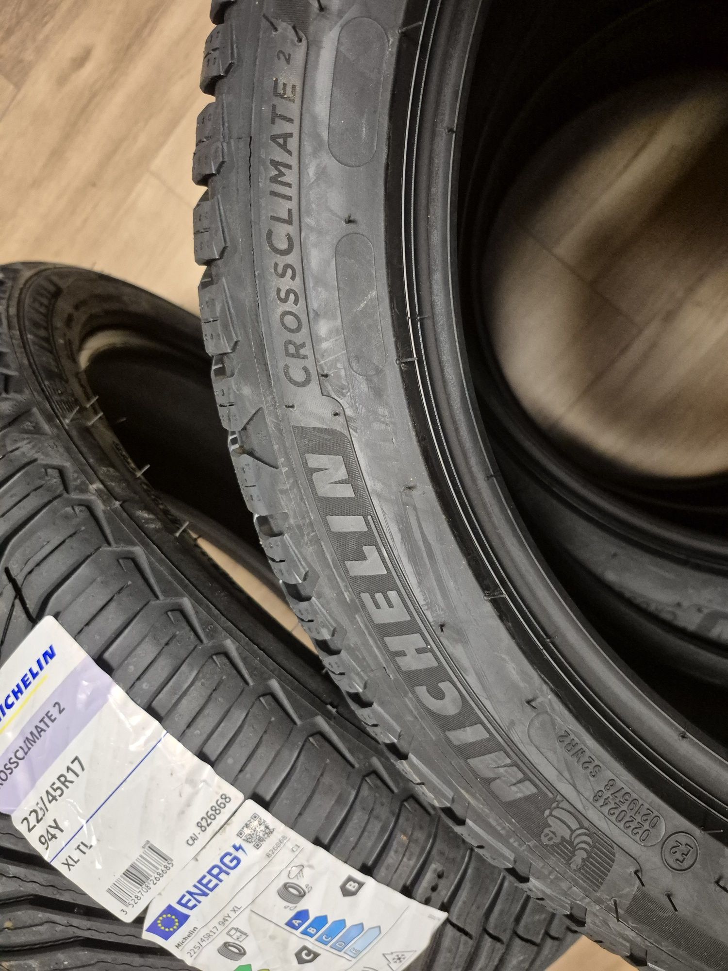 Nowe opony Michelin	225/45R17 CROSSCLIMATE 2 wielosezonowe 2025rok!