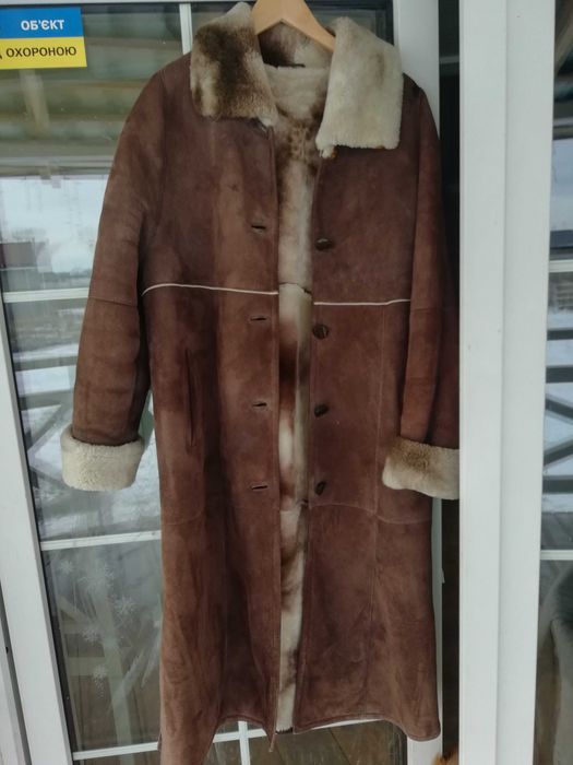 Шикарная  женская дублёнка (канадка) 54 размер.