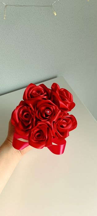 Arranjo com rosas eternas