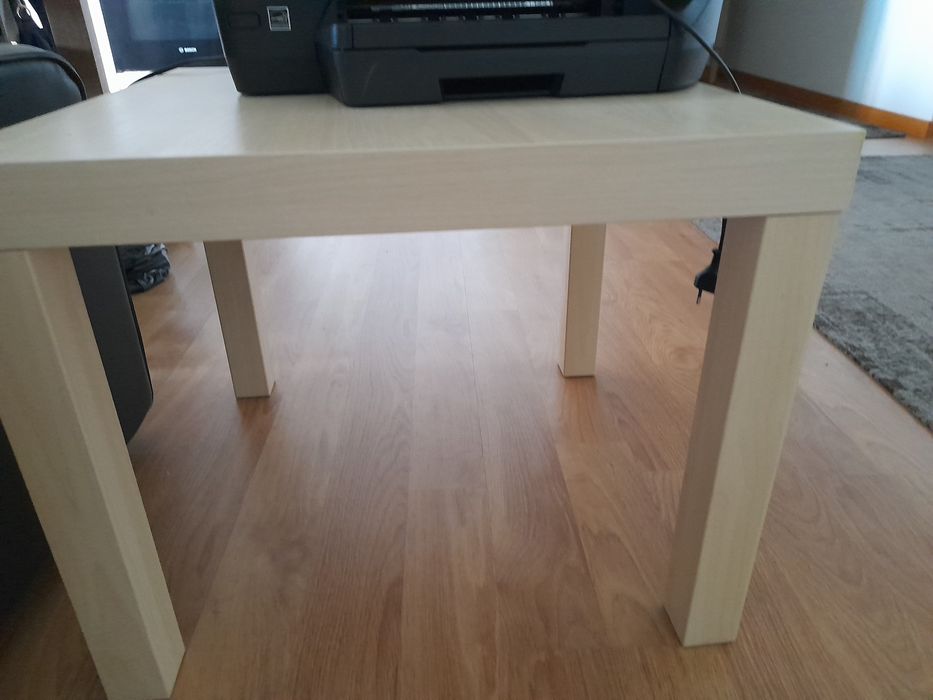 Mesa de apoio IKEA