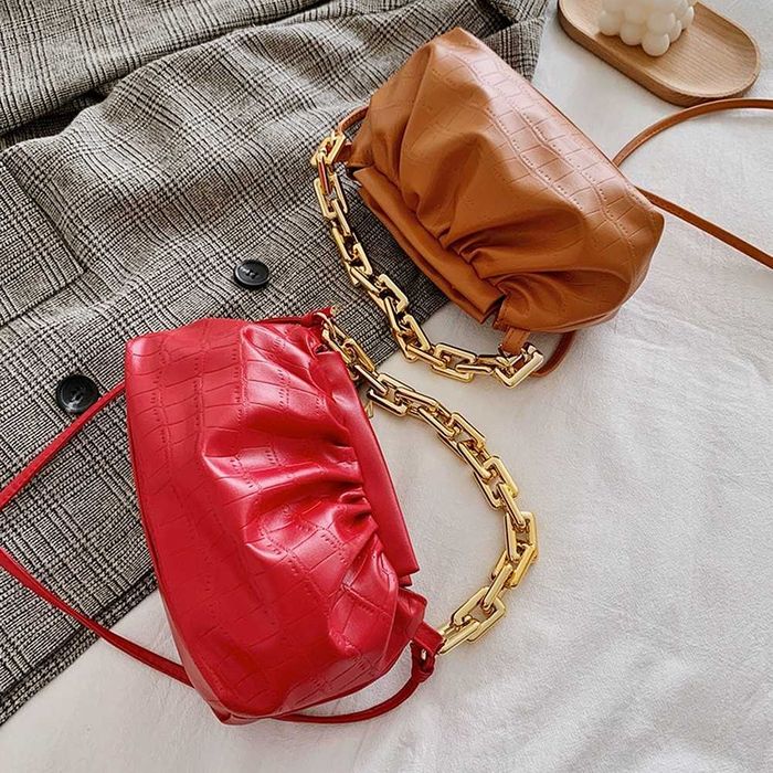 Torebka Damska•Totally Classy•Brąz•Bagietka•ZŁOTY•Łańcuch•DZIEŃ KOBIET