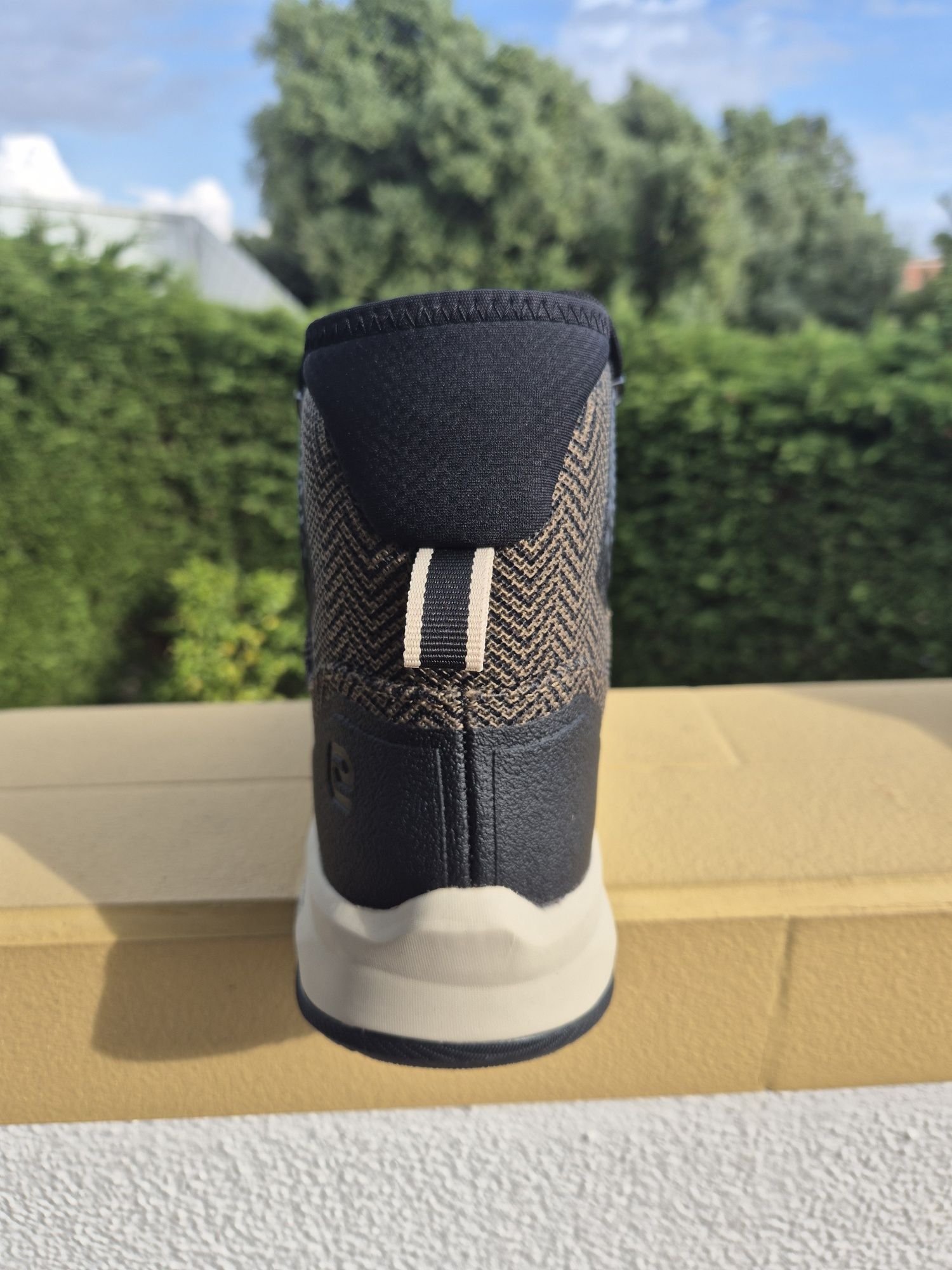 Botas Eleveit 43 (novas)