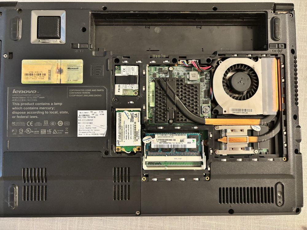 Laptop Lenovo.