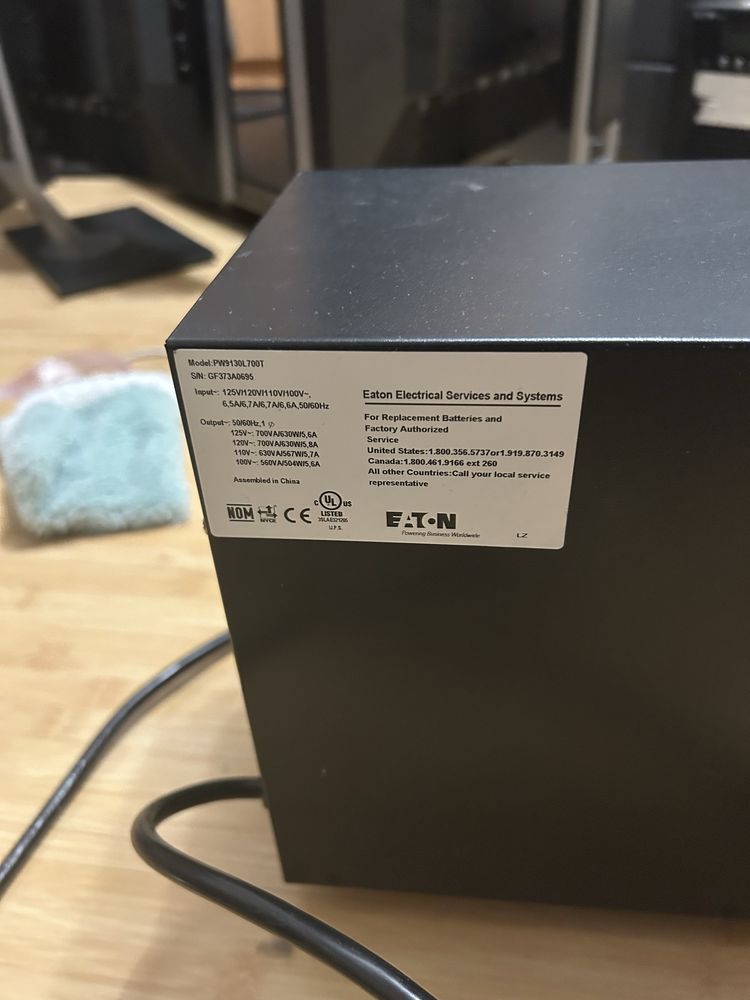 ИБП Eaton 9130 UPS Робочий
