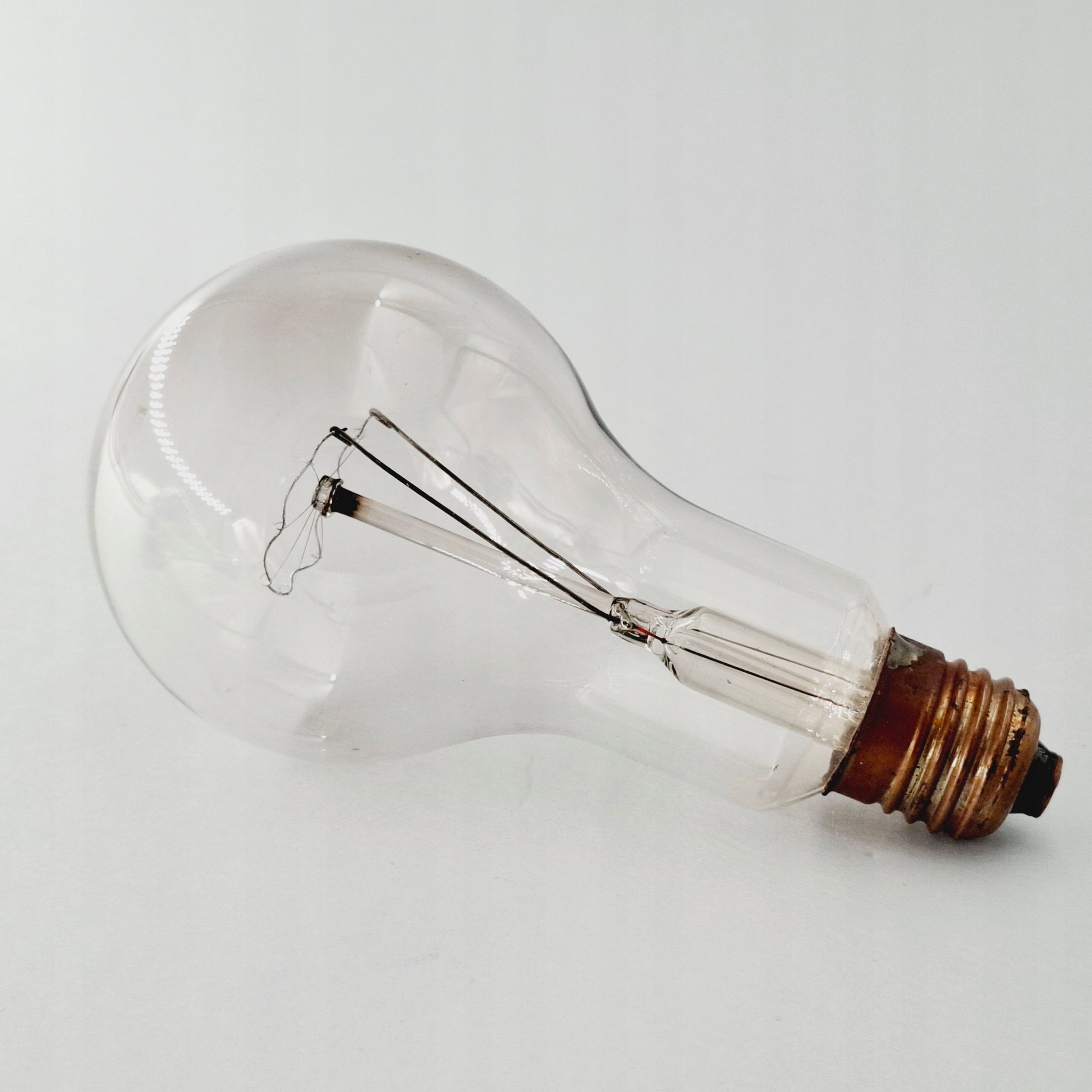 duża stara żarówka nrd niemcy wschodnie200w e27