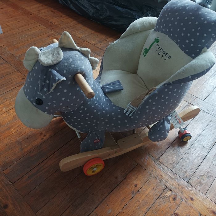 Jeździk dla dziecka