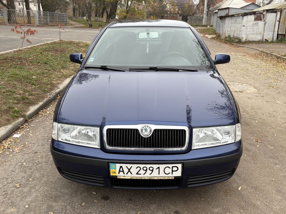 Продам Шкода Тур 1.6