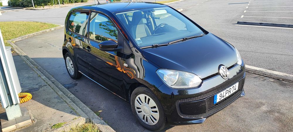 VOLKSWAGEN up 2015 como novo (5 portas)
