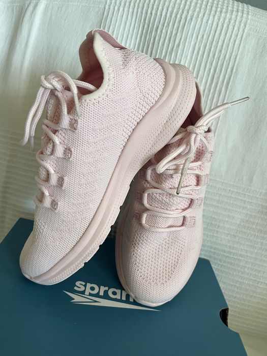 Nowe lekkie sportowe buty SPRANDI r.34