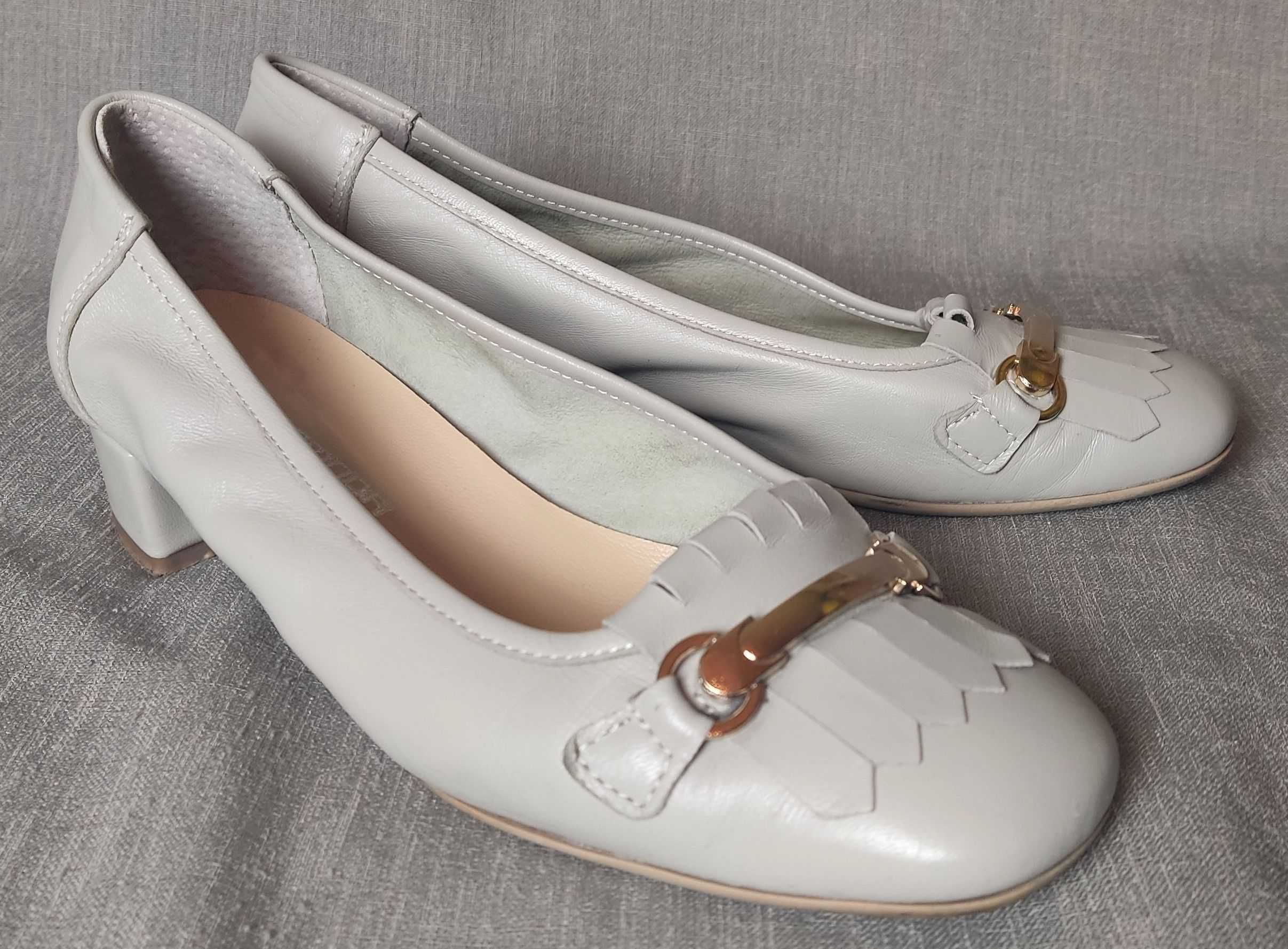 Prima Moda skórzane buty baleriny szaro-beżowe 40