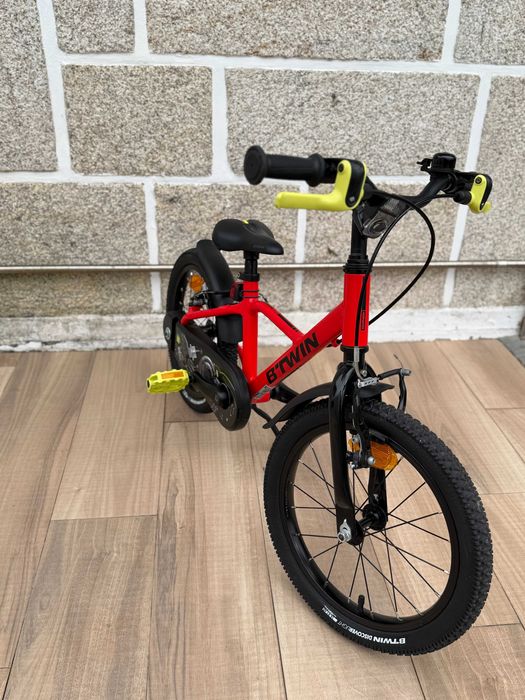 Bicicleta de criança BTWIN roda 16 como nova