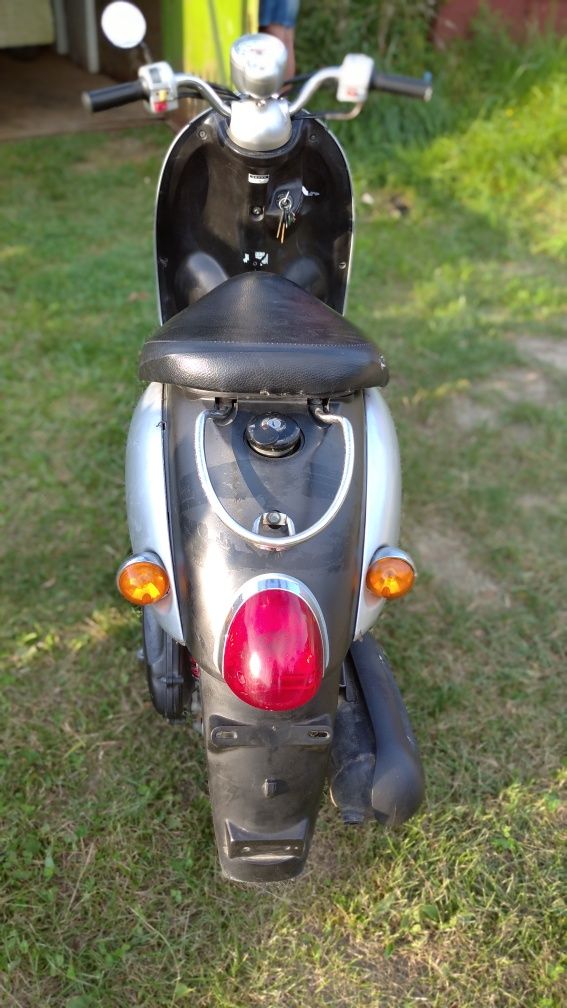 Скутер Yamaha Vino 4т