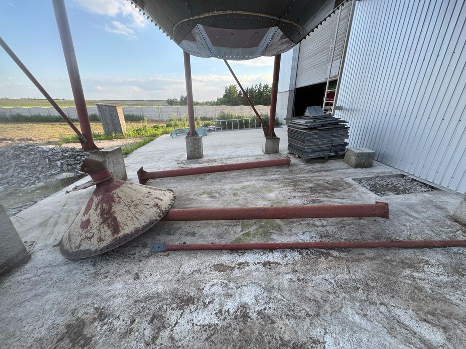 Podstawa/ lej do silosu
