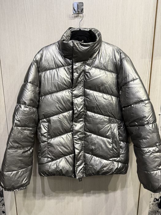 Продам неймовірну стильну мужску куртку від Guess!ОРИГІНАЛ!