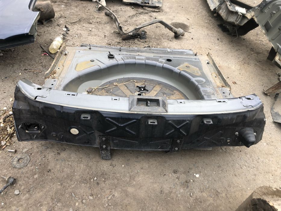 Задня панель ніша під запаску нісан кашкай j10 qashqai j10