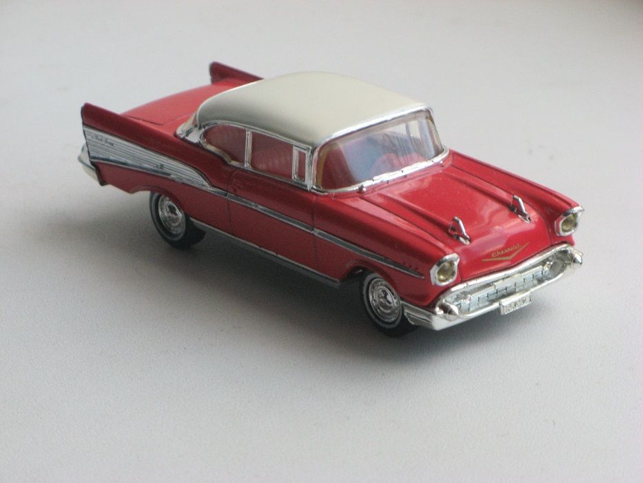 Модель Chevrolet Bel Air, Dinky, 1/43.