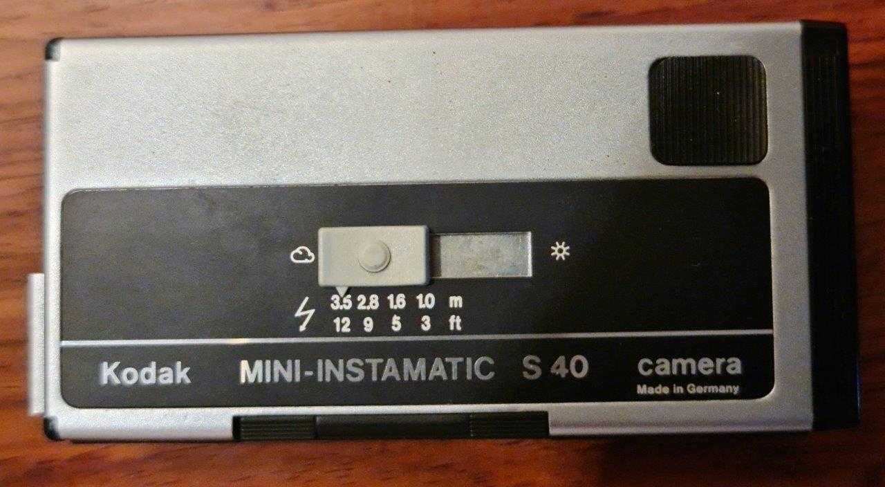 Máquina fotográfica Kodak Mini-Instamatic S40