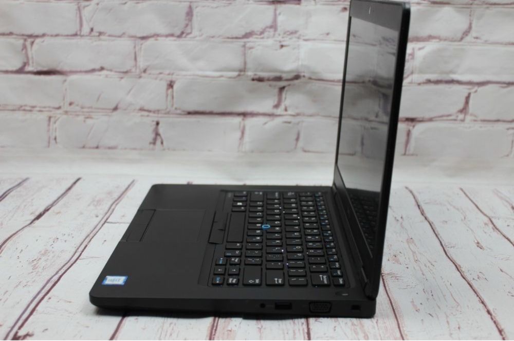 Dell latitude / 14" core i5-6300U/ 8 гб DDR4 / SSD 256 гб/ FullHD USA
