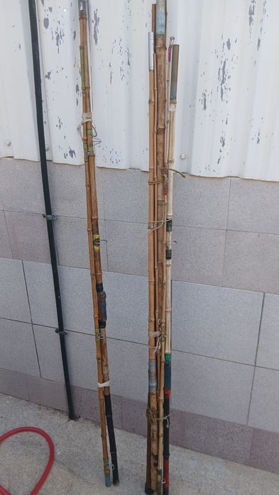 Canas de pesca de bambu