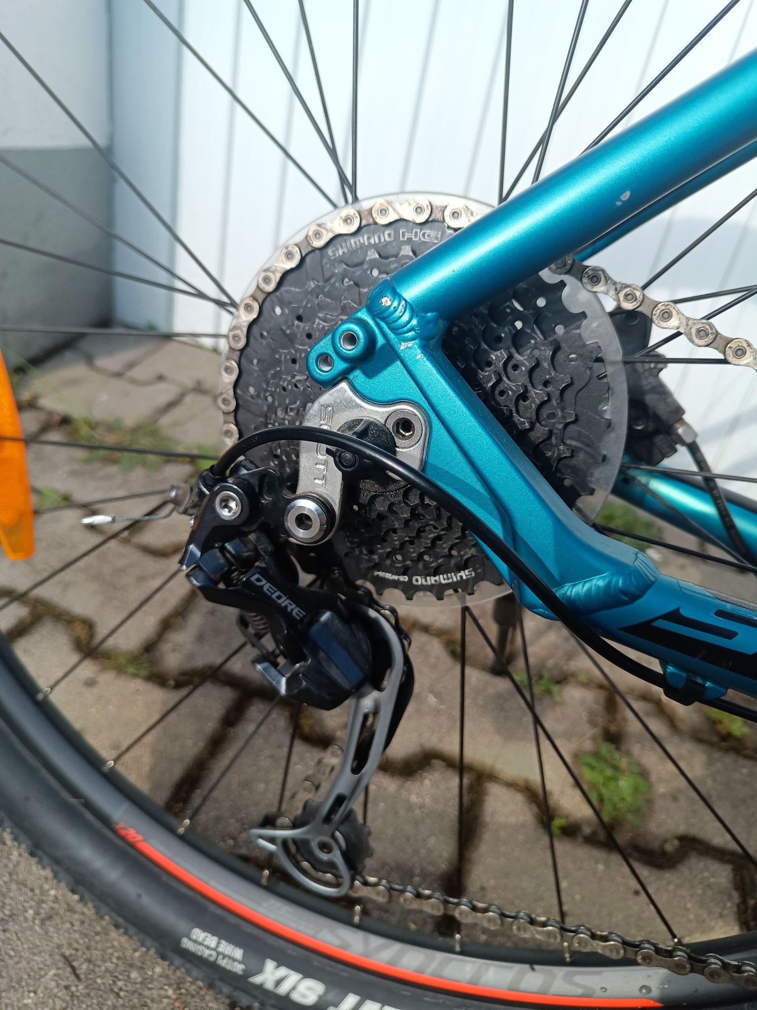 Scott Aspect 730/PrawieIgła/Rama18,5/Koła27,5/3x9Deore/Suntour