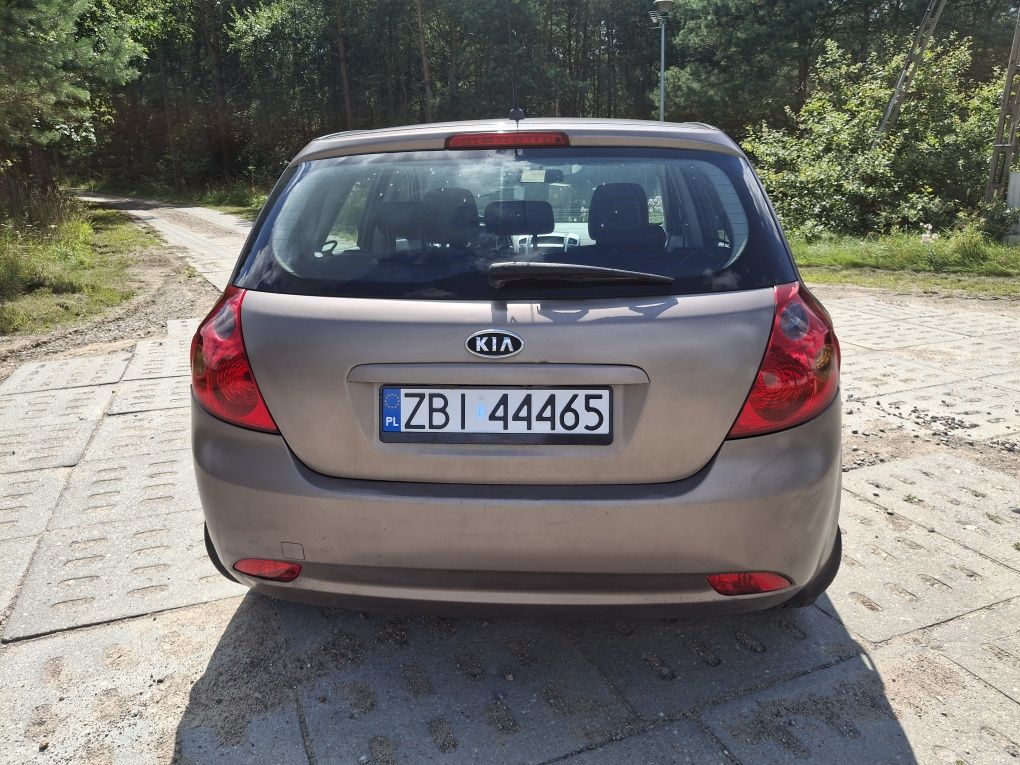 Kia Ceed 1.6crdi 2007r *opłaty na rok*Oszczędny*