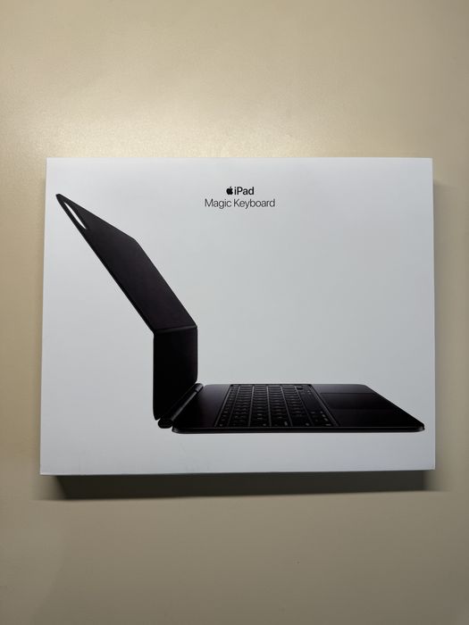 iPad Magic Keyboard для iPad Pro 13”