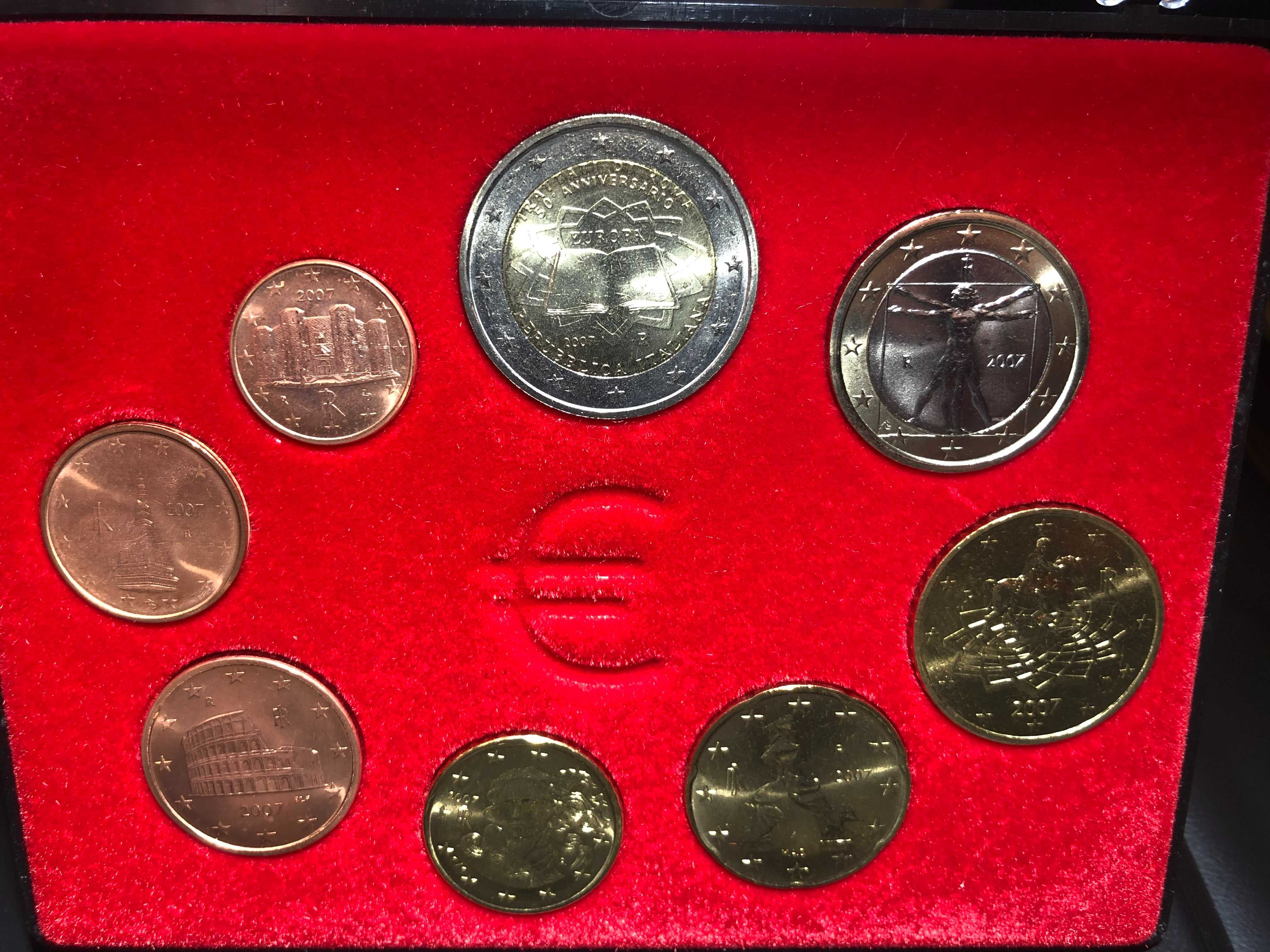 Set Anual Itália 2007 UNC Estojo - inclui 2€ 50º Aniv Tratado de Roma