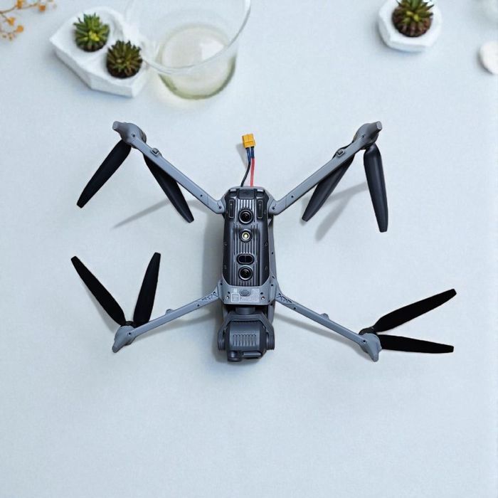 Квадрокоптер DJI Matrice 4T (чистый аккаунт)