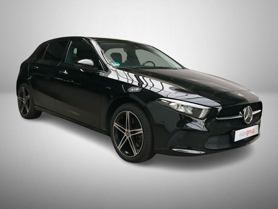 Mercedes-Benz A 250 e 8G-DCT Progressive